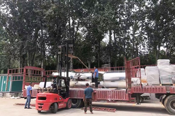 發(fā)貨現(xiàn)場(chǎng)